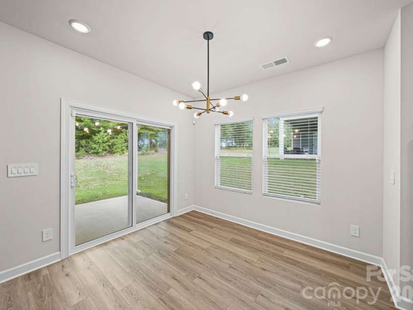 6220 Barcelona Way, Charlotte, NC 28214.  MLS# CAR4404198, YatesRealty ID 38615. 
