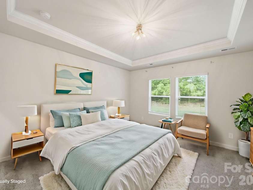 6220 Barcelona Way, Charlotte, NC 28214.  MLS# CAR4404198, YatesRealty ID 38615. Virtually staged primary bedroom