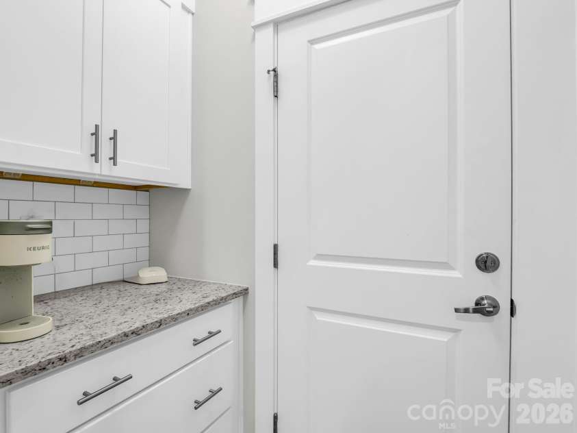 572 Sweet Birch Park Lane, Black Mountain, NC 28711.  MLS# CAR4396853, YatesRealty ID 38616. 