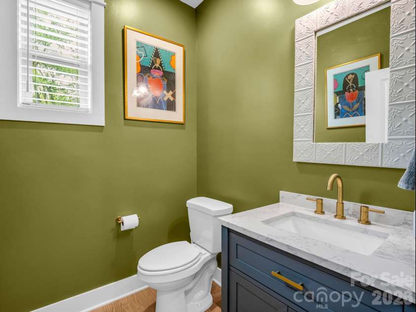 572 Sweet Birch Park Lane, Black Mountain, NC 28711.  MLS# CAR4396853, YatesRealty ID 38616. 