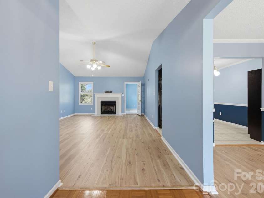 3842 Serenity Drive, Hickory, NC 28602.  MLS# CAR4384261, YatesRealty ID 38619. 