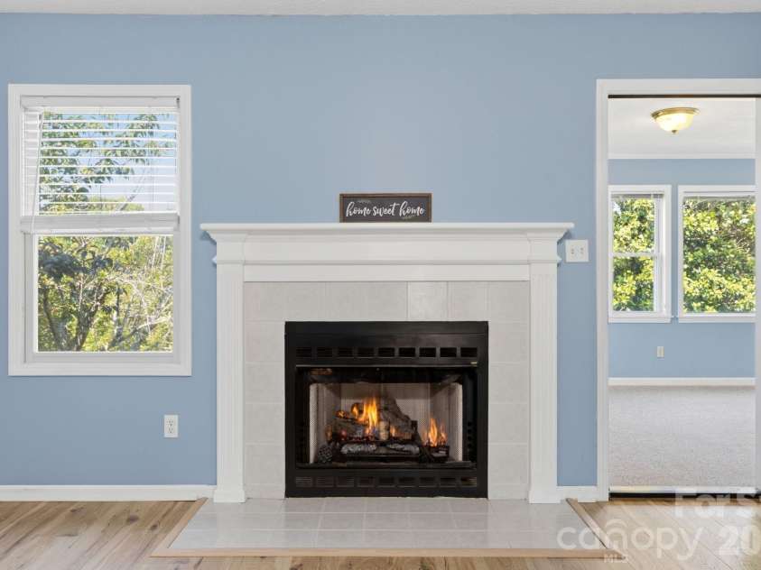 3842 Serenity Drive, Hickory, NC 28602.  MLS# CAR4384261, YatesRealty ID 38619. 