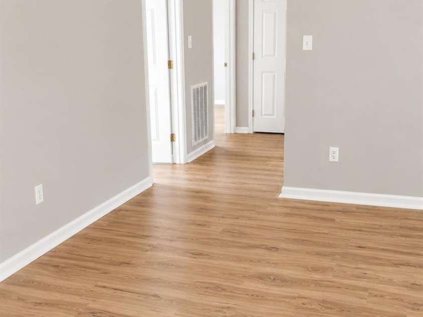 3842 Serenity Drive, Hickory, NC 28602.  MLS# CAR4384261, YatesRealty ID 38619. 