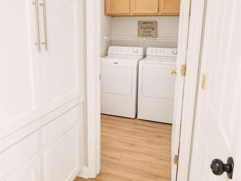 3842 Serenity Drive, Hickory, NC 28602.  MLS# CAR4384261, YatesRealty ID 38619. 