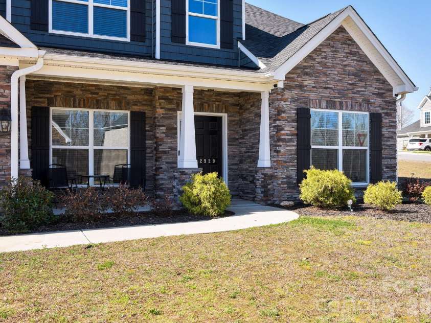 2929 Fernley Court, High Point, NC 27262.  MLS# CAR4356637, YatesRealty ID 3862. 