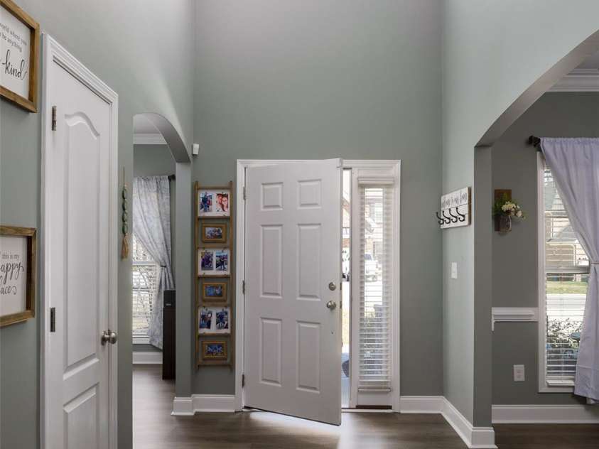 2929 Fernley Court, High Point, NC 27262.  MLS# CAR4356637, YatesRealty ID 3862. 
