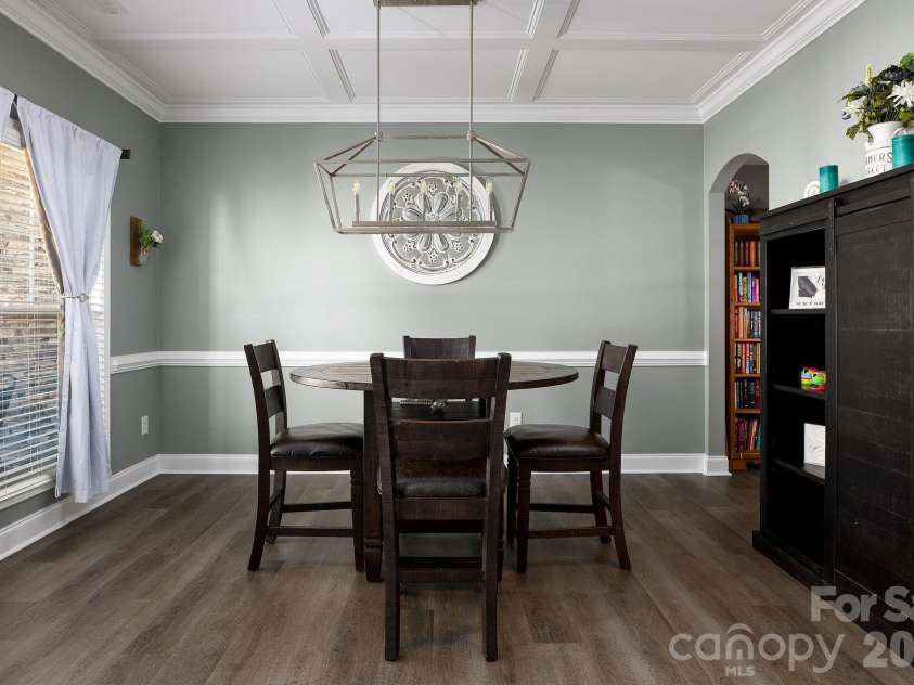 2929 Fernley Court, High Point, NC 27262.  MLS# CAR4356637, YatesRealty ID 3862. 