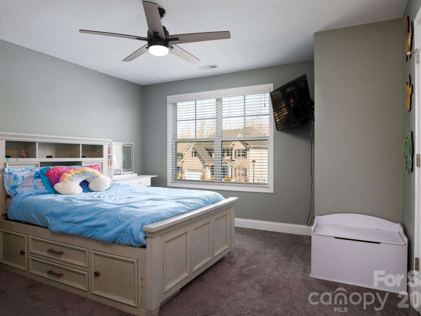 2929 Fernley Court, High Point, NC 27262.  MLS# CAR4356637, YatesRealty ID 3862. 