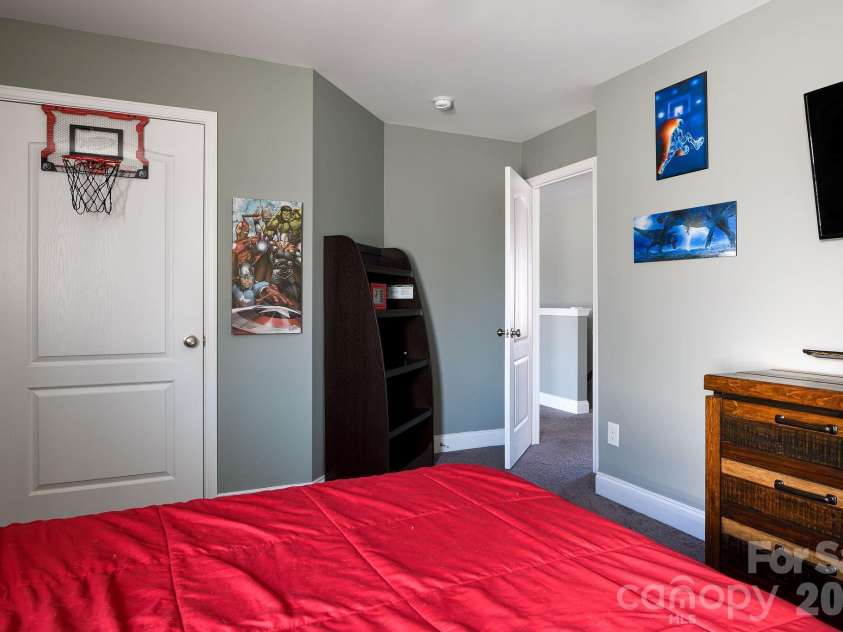 2929 Fernley Court, High Point, NC 27262.  MLS# CAR4356637, YatesRealty ID 3862. 