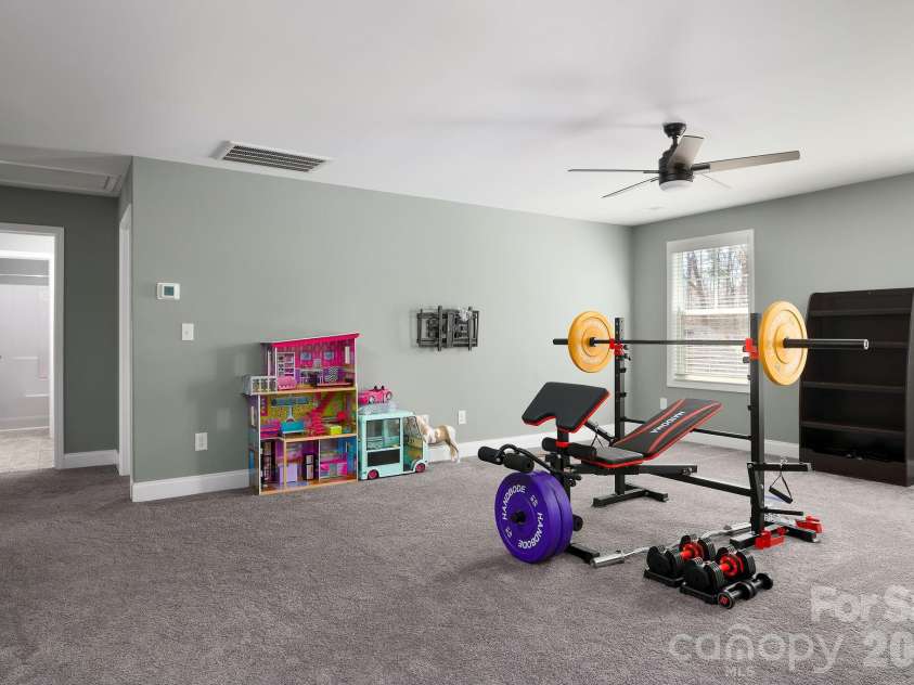 2929 Fernley Court, High Point, NC 27262.  MLS# CAR4356637, YatesRealty ID 3862. 
