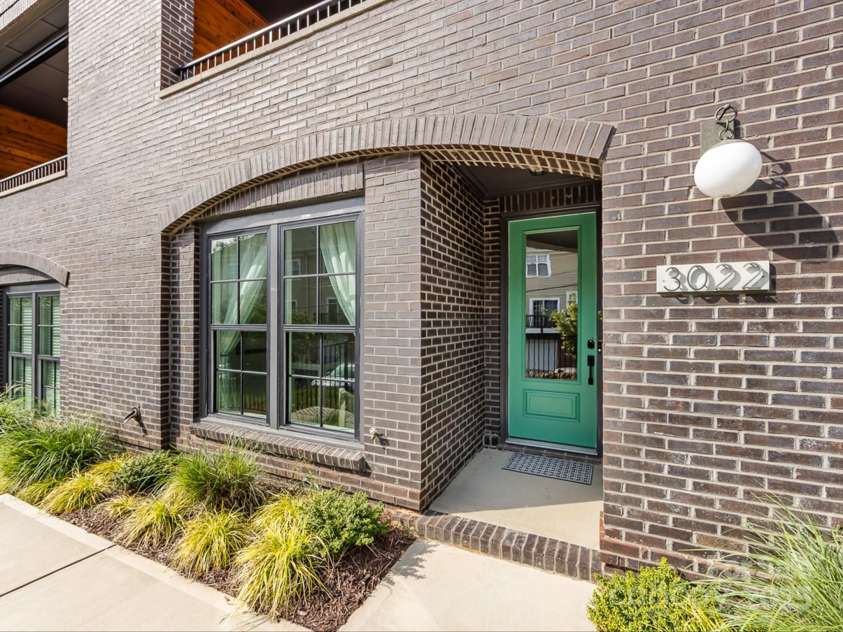 3022 Kalex Court, Charlotte, NC 28204.  MLS# CAR4297350, YatesRealty ID 3862. 