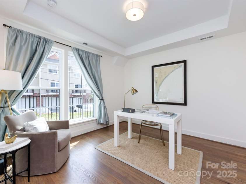 3022 Kalex Court, Charlotte, NC 28204.  MLS# CAR4297350, YatesRealty ID 3862. 