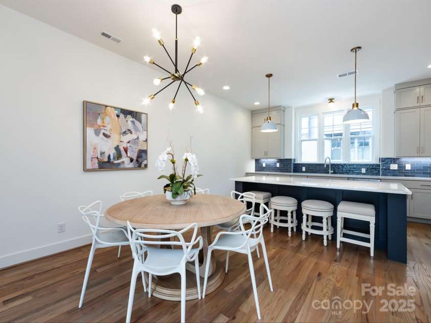 3022 Kalex Court, Charlotte, NC 28204.  MLS# CAR4297350, YatesRealty ID 3862. 