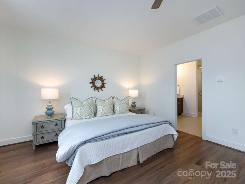 3022 Kalex Court, Charlotte, NC 28204.  MLS# CAR4297350, YatesRealty ID 3862. 