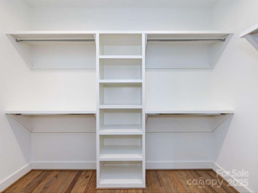 3022 Kalex Court, Charlotte, NC 28204.  MLS# CAR4297350, YatesRealty ID 3862. 