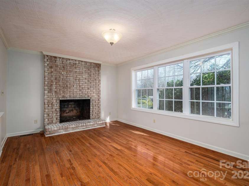 8080 Monbo Road, Catawba, NC 28609.  MLS# CAR4227204, YatesRealty ID 3862. 