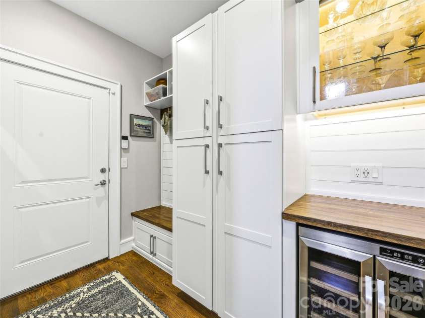 101 Glen Trillium Drive, Fletcher, NC 28732.  MLS# CAR4401703, YatesRealty ID 38622. 