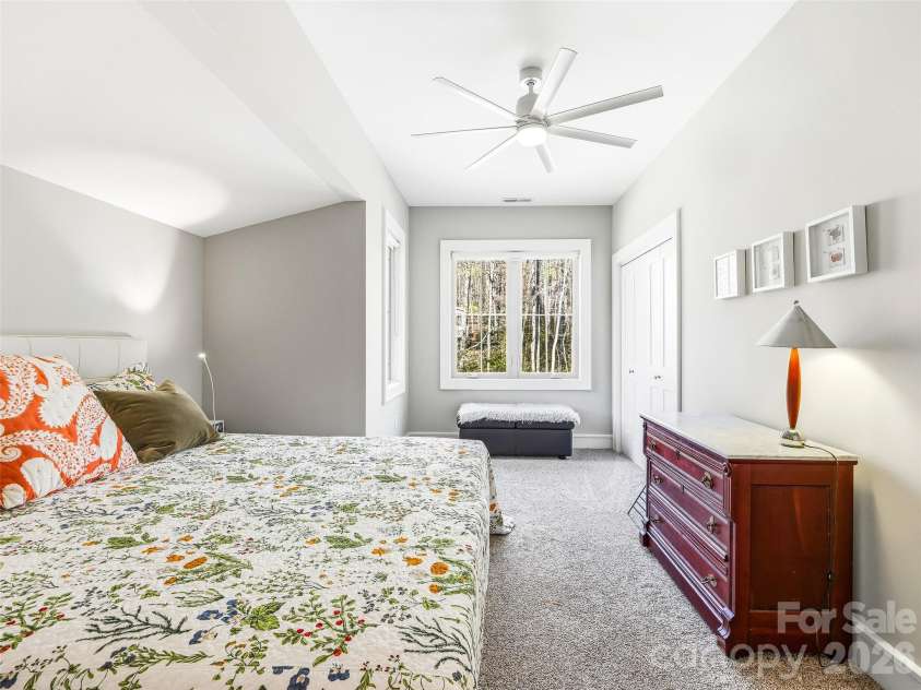 101 Glen Trillium Drive, Fletcher, NC 28732.  MLS# CAR4401703, YatesRealty ID 38622. 