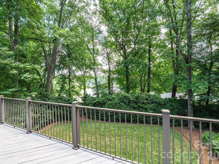 2028 10th Street Boulevard, Hickory, NC 28601.  MLS# CAR4405123, YatesRealty ID 38623. 