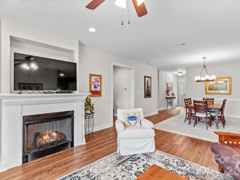 828 Wisteria Way, Salisbury, NC 28146.  MLS# CAR4402496, YatesRealty ID 38624. 
