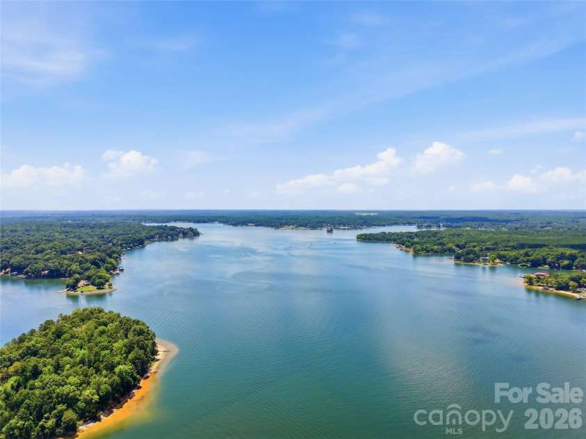 18532 Rosapenny Road, Charlotte, NC 28278.  MLS# CAR4404248, YatesRealty ID 38627. Glorious views.
