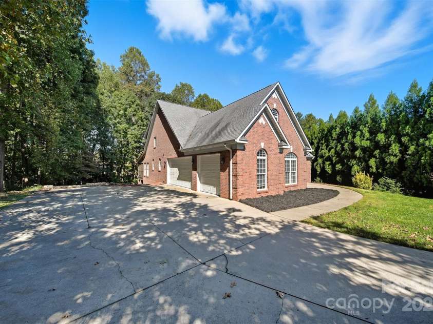 2846 Snead Court, Conover, NC 28613.  MLS# CAR4309606, YatesRealty ID 3863. 