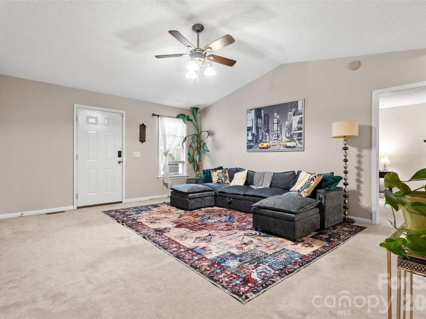 407 Cook Street, Kannapolis, NC 28083.  MLS# CAR4398777, YatesRealty ID 38630. 