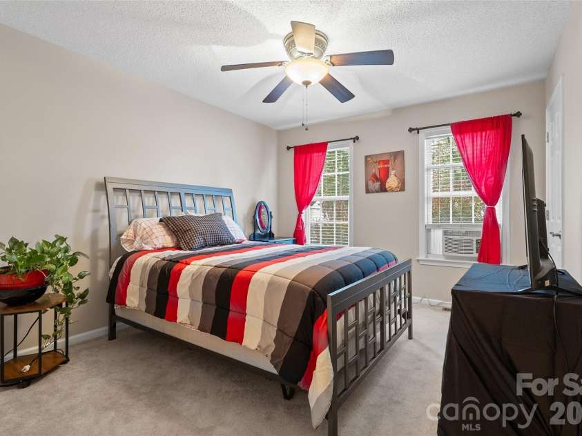 407 Cook Street, Kannapolis, NC 28083.  MLS# CAR4398777, YatesRealty ID 38630. 