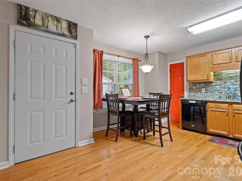 407 Cook Street, Kannapolis, NC 28083.  MLS# CAR4398777, YatesRealty ID 38630. 