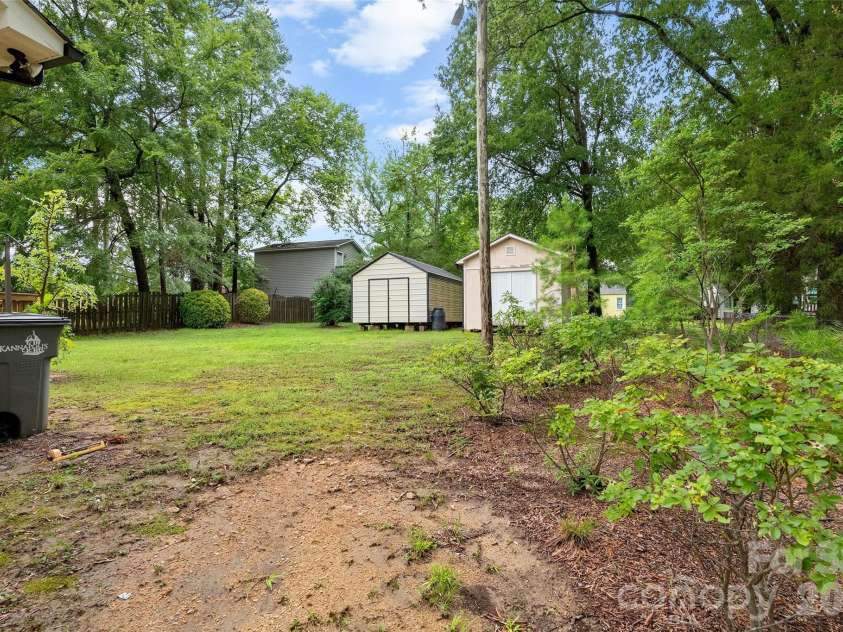 407 Cook Street, Kannapolis, NC 28083.  MLS# CAR4398777, YatesRealty ID 38630. 