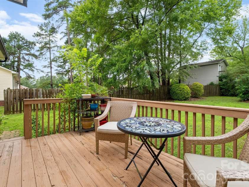 407 Cook Street, Kannapolis, NC 28083.  MLS# CAR4398777, YatesRealty ID 38630. 