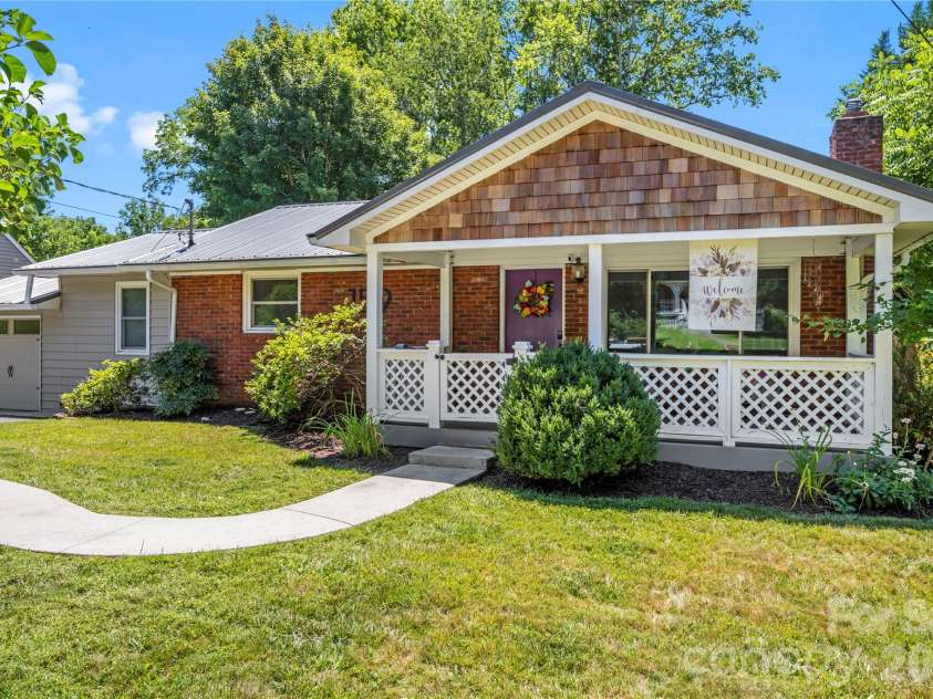 159 New Haw Creek Road, Asheville, NC 28805.  MLS# CAR4404159, YatesRealty ID 38635. 
