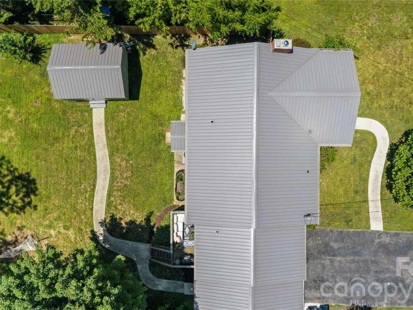 159 New Haw Creek Road, Asheville, NC 28805.  MLS# CAR4404159, YatesRealty ID 38635. 