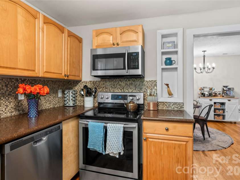 159 New Haw Creek Road, Asheville, NC 28805.  MLS# CAR4404159, YatesRealty ID 38635. 