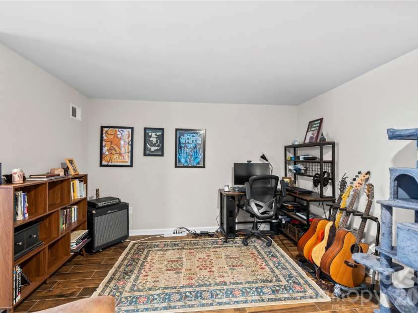 159 New Haw Creek Road, Asheville, NC 28805.  MLS# CAR4404159, YatesRealty ID 38635. 
