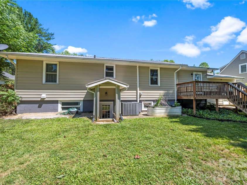 159 New Haw Creek Road, Asheville, NC 28805.  MLS# CAR4404159, YatesRealty ID 38635. 