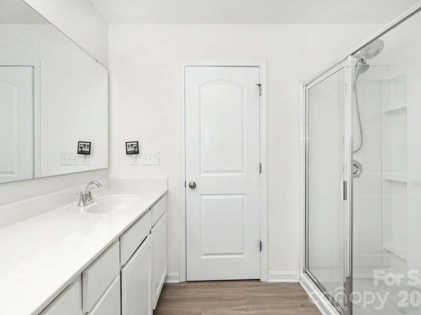 1277 Bryson Lane, Denver, NC 28037.  MLS# CAR4404637, YatesRealty ID 38637. 