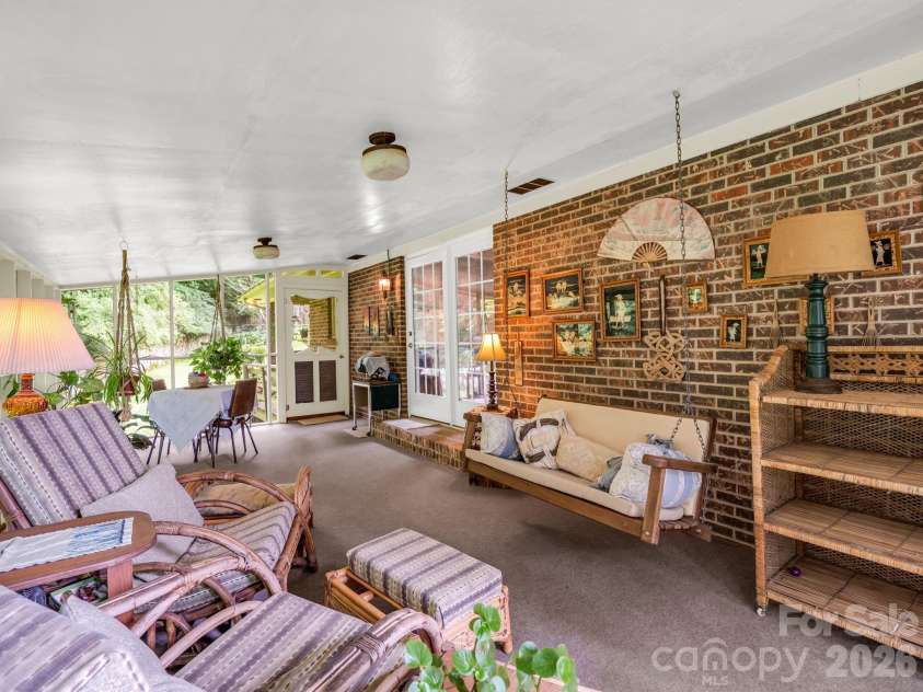 103 Maplewood Lane, Marion, NC 28752.  MLS# CAR4362446, YatesRealty ID 38639. 