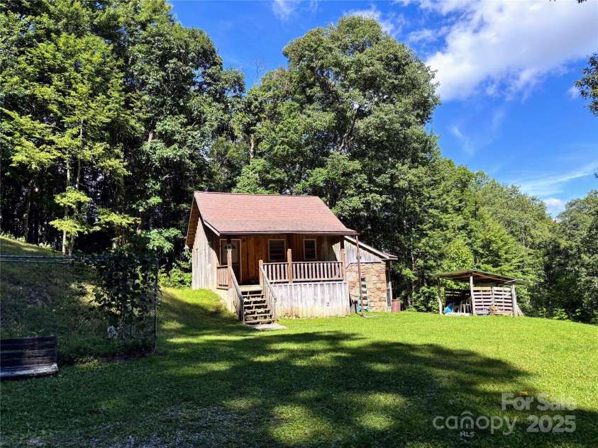 10120 Meadow Fork Road, Hot Springs, NC 28743.  MLS# CAR4218136, YatesRealty ID 3864. 