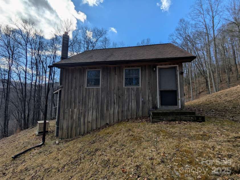 10120 Meadow Fork Road, Hot Springs, NC 28743.  MLS# CAR4218136, YatesRealty ID 3864. Back entryway to house