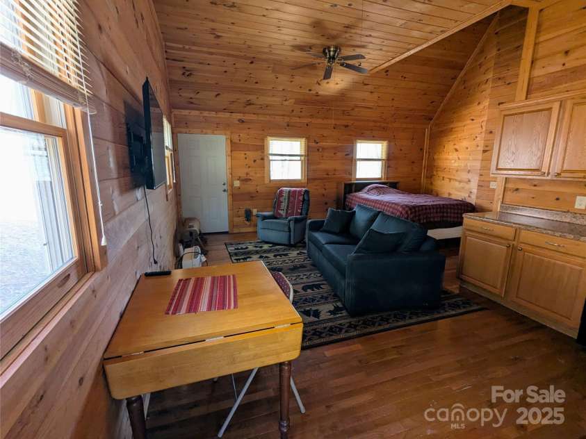 10120 Meadow Fork Road, Hot Springs, NC 28743.  MLS# CAR4218136, YatesRealty ID 3864. Entryway into the house