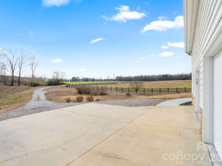 940 Wade Funderburk Road, Pageland, SC 29728.  MLS# CAR4334919, YatesRealty ID 3864. 