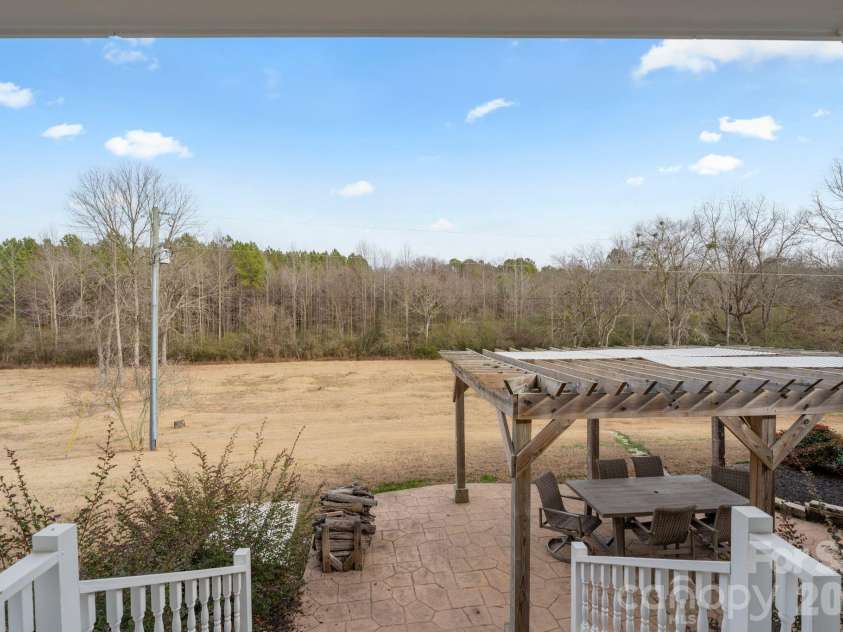 940 Wade Funderburk Road, Pageland, SC 29728.  MLS# CAR4334919, YatesRealty ID 3864. 