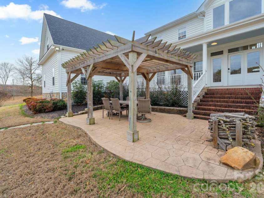 940 Wade Funderburk Road, Pageland, SC 29728.  MLS# CAR4334919, YatesRealty ID 3864. 