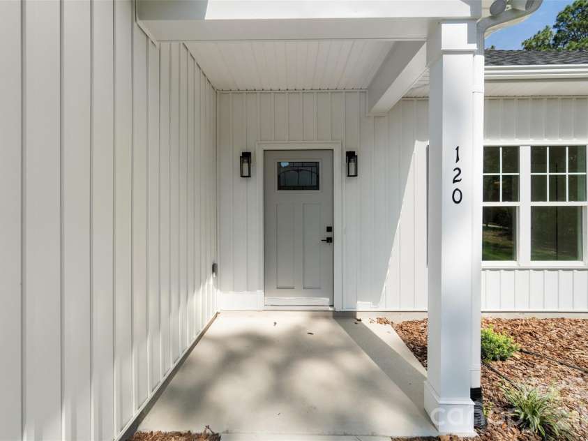 120 Grape Street, Pinebluff, NC 28373.  MLS# CAR4399093, YatesRealty ID 38640. 