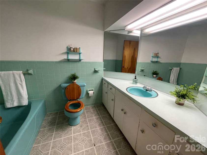 3209 Greenwood Park Circle, Albemarle, NC 28001.  MLS# CAR4406124, YatesRealty ID 38641. 