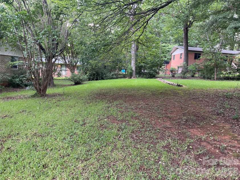 3209 Greenwood Park Circle, Albemarle, NC 28001.  MLS# CAR4406124, YatesRealty ID 38641. 