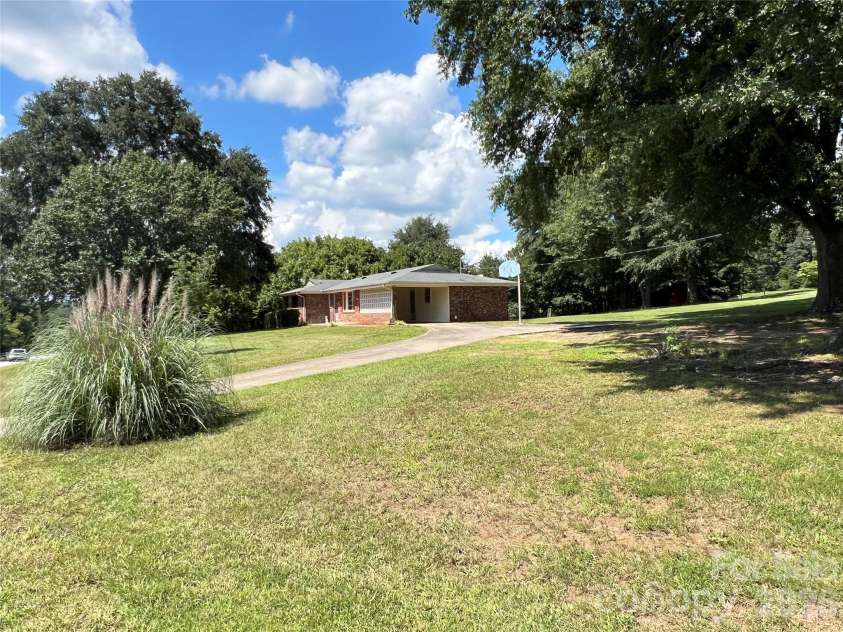 649 Pine Street Extension, Forest City, NC 28043.  MLS# CAR4366427, YatesRealty ID 38642. 