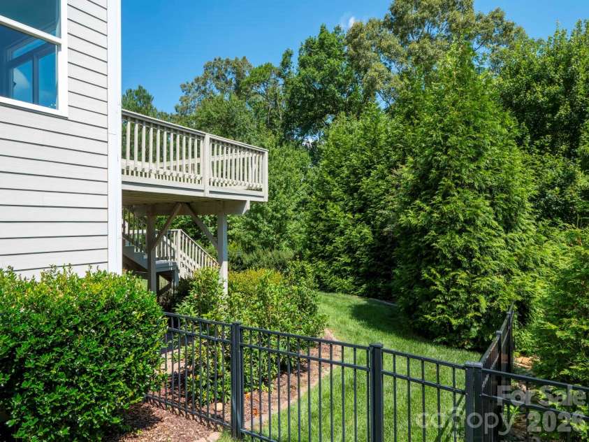 500 Jude Lane, Waxhaw, NC 28173.  MLS# CAR4404602, YatesRealty ID 38643. 