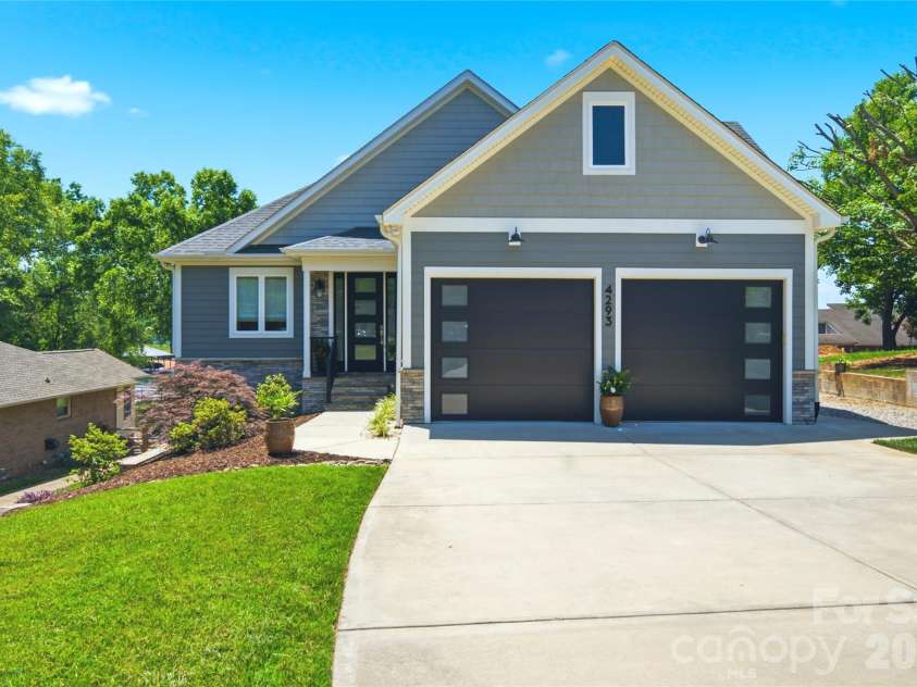 4293 Harbor Lane, Sherrills Ford, NC 28673.  MLS# CAR4393403, YatesRealty ID 38644. 